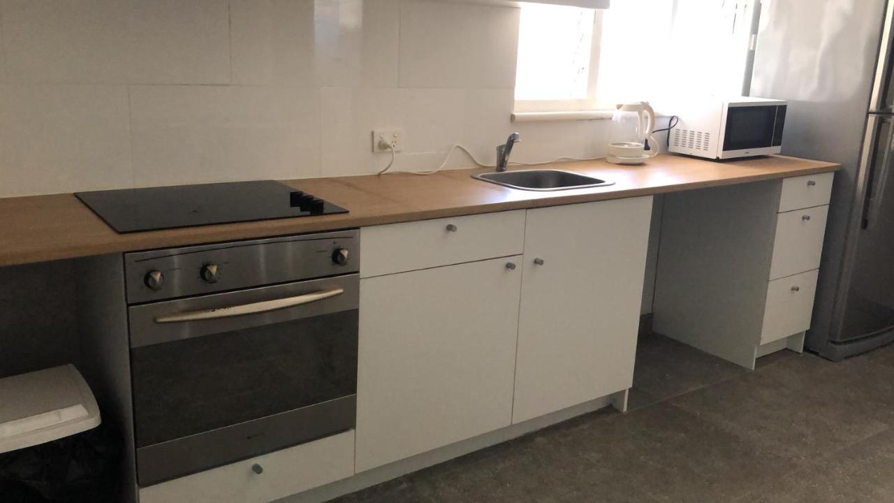 퍼스 Maddington House Unit A 빌라 외부 사진